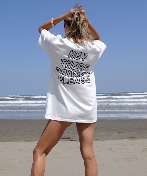 FLAG by ALEXIA STAM（フラッグバイアリシアスタン）の「PRIVACY Tee/プライバシーTシャツ（Tシャツ/カットソー・レディース・ホワイト/パープル/ピンク・FREE）」の2枚目の写真