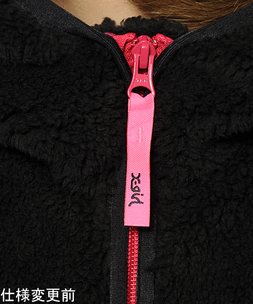 X-girl(エックスガール)の「FLUFFY HOODIE 2014(ブルゾン・レディース・ホワイト/マルチ/ブラック/レッド/ネイビー・1/2)」の15枚目の写真