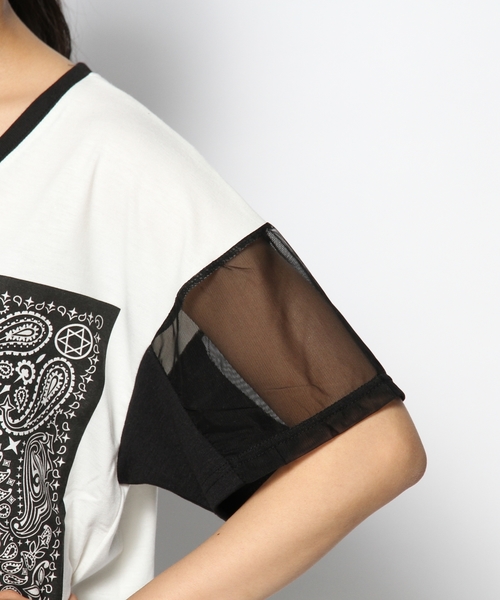 AGOSTO（アゴスト）の「バンダナプリントBIG　Tシャツ（Tシャツ/カットソー・レディース・ホワイト系/ブラック系・MEDIUM）」の8枚目の写真