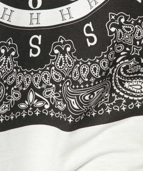 AGOSTO（アゴスト）の「バンダナプリントBIG　Tシャツ（Tシャツ/カットソー・レディース・ホワイト系/ブラック系・MEDIUM）」の6枚目の写真
