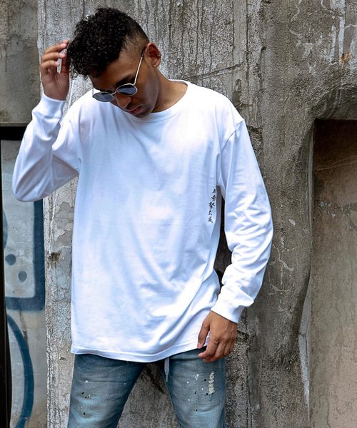 LIBERTY CITY（リバティシティ）の「【LIBERTY CITY/リバティーシティ】 [TIGER & STAR] ロンT（Tシャツ/カットソー・メンズ・ホワイト/ブラック・2/4/3）」の4枚目の写真