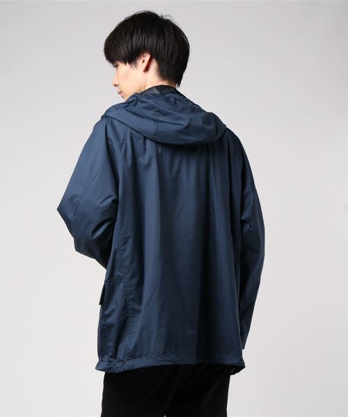 MAISON SPECIAL（メゾンスペシャル）の「“雨を弾く”ZAMZAポケッタブル