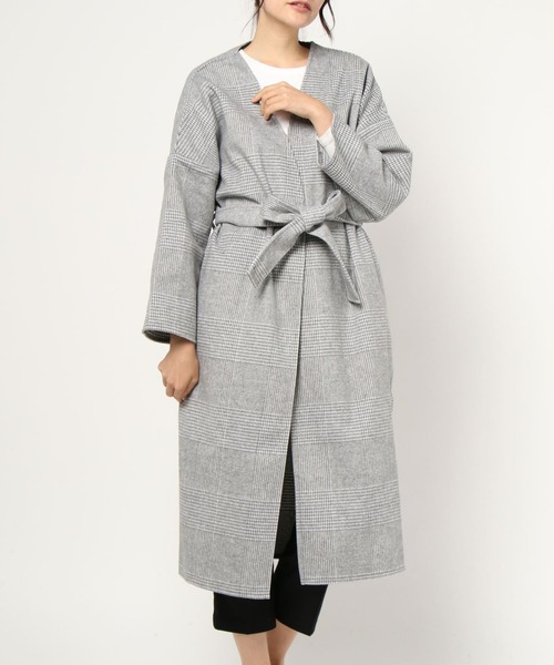 STYLEBLOCK(スタイルブロック)の「ビッググレンチェック柄ドロップショルダーガウンコート(チェスターコート・レディース・ベージュ/ブラック/グレー・M)」の1枚目の写真