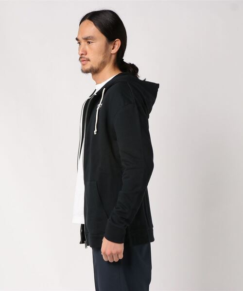 Reebok(リーボック)の「トレーニング エッセンシャルズ フーディー / Training Essentials Hoodie(パーカー・メンズ・ブラック/グレー・X-SMALL/X-LARGE/XXX-LARGE/MEDIUM/LARGE/SMALL/XX-LARGE/XXXX-LARGE)」の3枚目の写真