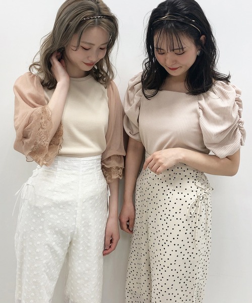 one after another NICE CLAUP（ワンアフターアナザーナイスクラップ）の「袖ギャザーバックリボントップス（Tシャツ/カットソー・レディース・ピンクベージュ/ブラック/オフホワイト/グレー・FREE）」の7枚目の写真