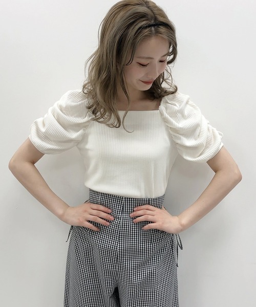 one after another NICE CLAUP（ワンアフターアナザーナイスクラップ）の「袖ギャザーバックリボントップス（Tシャツ/カットソー・レディース・ピンクベージュ/ブラック/オフホワイト/グレー・FREE）」の17枚目の写真