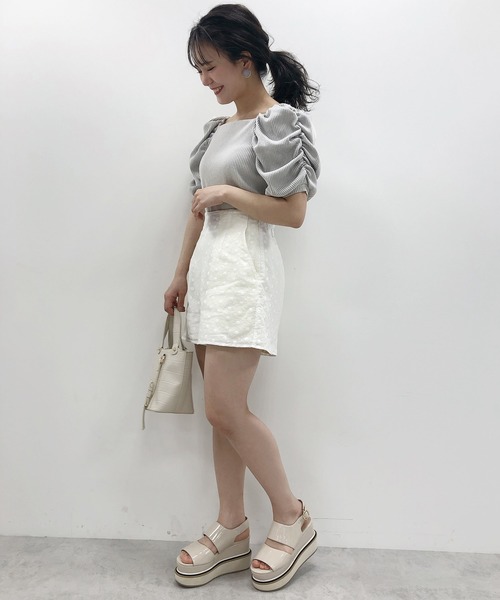 one after another NICE CLAUP（ワンアフターアナザーナイスクラップ）の「袖ギャザーバックリボントップス（Tシャツ/カットソー・レディース・ピンクベージュ/ブラック/オフホワイト/グレー・FREE）」の20枚目の写真