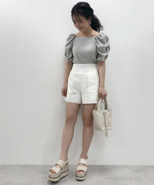 one after another NICE CLAUP（ワンアフターアナザーナイスクラップ）の「袖ギャザーバックリボントップス（Tシャツ/カットソー・レディース・ピンクベージュ/ブラック/オフホワイト/グレー・FREE）」の21枚目の写真