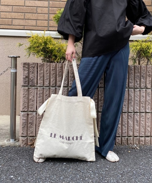 ap retro（アプレトロ）の「サイドリボンロゴプリントキャンバストートバッグ【ZOZO限定アイテム】（トートバッグ・レディース・ブラック/アイボリー・FREE）」の14枚目の写真