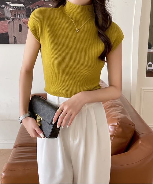 emi+（エミプラス）の「フレンチスリーブサマーリブニットトップス（Tシャツ/カットソー・レディース・ホワイト/ブラック/ベージュ/パープル/グレー/オレンジ/ブルー/アイボリー/ライトピンク/マスタード/ブルーグレー・FREE）」の9枚目の写真