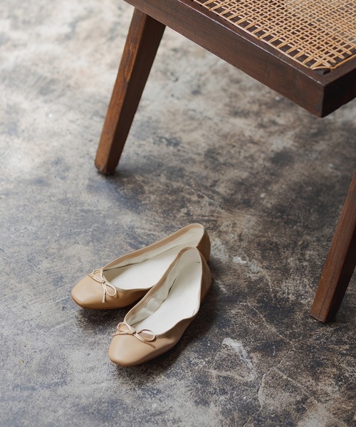 ADAM ET ROPE'（アダムエロペ）の「バレエシューズ（バレエシューズ・レディース・ベージュ/ベージュ系その他・23.0cm/24.0cm/22.5cm/23.5cm/24.5cm）」の6枚目の写真