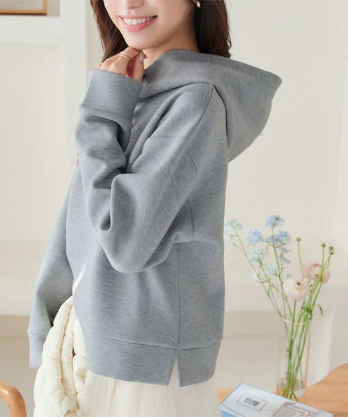 trois ダンボール切替 フーテッド ベスト　レディース　パーカー　trois セール】ショート丈ダンボールフードパーカー（パーカー）｜KOBE