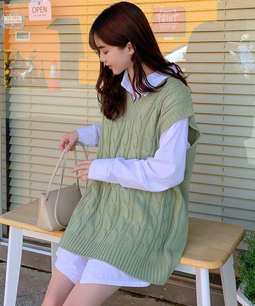 SONA（ソナ）の「SONYUNARA 大きめツイストベスト（ベスト・レディース・ライトグリーン/オレンジ/グレー/スカイブルー/ネイビー/ライトベージュ・FREE）」の10枚目の写真