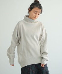 ハイネックコクーンニットプルオーバー