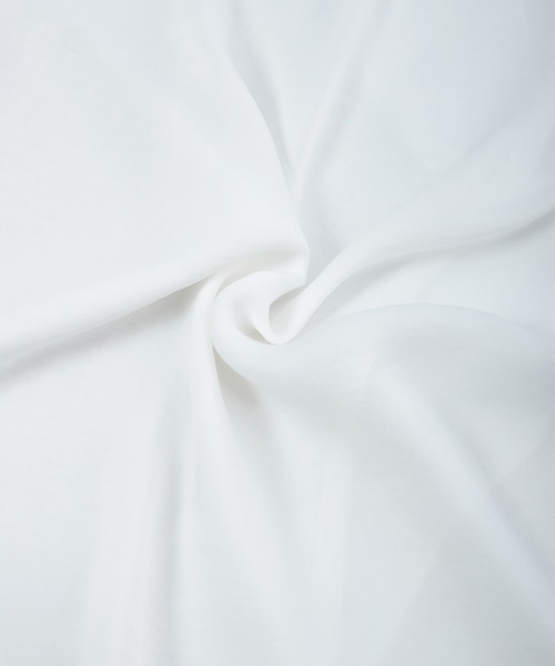 fifth（フィフス）の「バックタイヴィンテージサテンシアーブラウス（シャツ/ブラウス・レディース・ホワイト/ベージュ/ブラック・MEDIUM）」の10枚目の写真