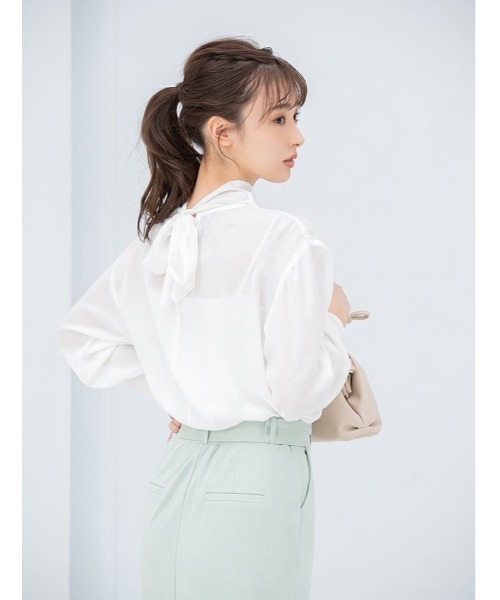 fifth（フィフス）の「バックタイヴィンテージサテンシアーブラウス（シャツ/ブラウス・レディース・ホワイト/ベージュ/ブラック・MEDIUM）」の18枚目の写真