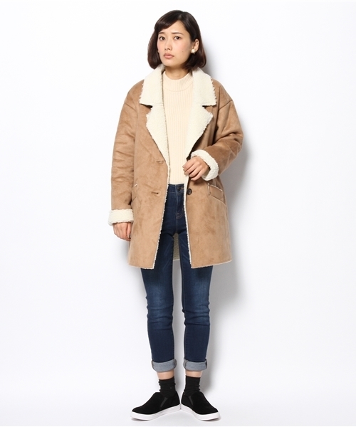 DISCOAT（ディスコート）の「【SUZANNE×Discoat】コラボムートンテーラーコート（ムートンコート・レディース・カーキ/キャメル/ネイビー・LARGE/MEDIUM）」の7枚目の写真