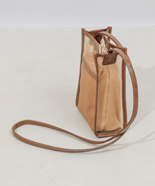 DISCOAT（ディスコート）の「チュールスクエアショルダーバッグ（ショルダーバッグ・レディース・ベージュ/ブラック・FREE）」の15枚目の写真