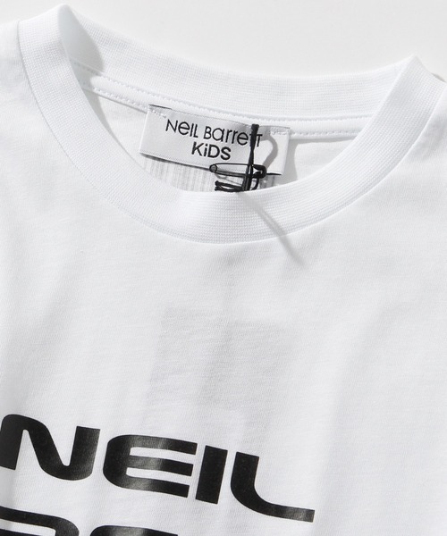 NEIL BARRETT（ニールバレット）の「Neil Barrett（ニール バレット）Tシャツカットソー（Tシャツ/カットソー・キッズ・ホワイト/ブラック/レッド/ブルー・4YEAR/6YEAR/8YEAR/14Y/10YEAR/12YEAR）」の8枚目の写真