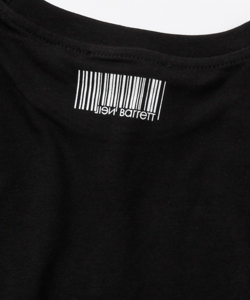 NEIL BARRETT（ニールバレット）の「Neil Barrett（ニール バレット）Tシャツカットソー（Tシャツ/カットソー・キッズ・ホワイト/ブラック/レッド/ブルー・4YEAR/6YEAR/8YEAR/14Y/10YEAR/12YEAR）」の20枚目の写真