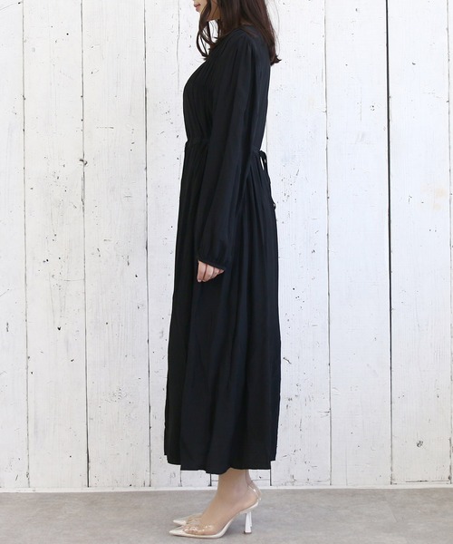 Roomy's（ルーミーズ）の「ウエストシャーリングロングワンピース（ワンピース・レディース・ブラック/ピンク/ベージュ・FREE）」の13枚目の写真