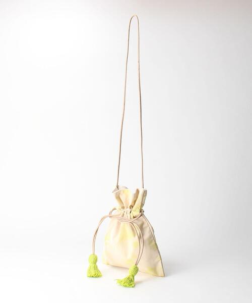 Lilas Campbell（リラキャンベル）の「＜Lilas cambell＞タイダイ ミニキンチャク ショルダーバッグ（ショルダーバッグ・レディース・ライトブルー/イエロー・FREE）」の3枚目の写真