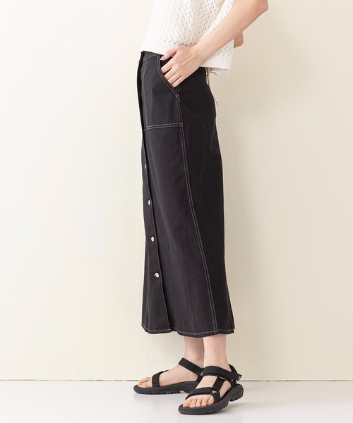 INNOCENT BLUE（イノセントブルー）の「【innocent blue/イノセントブルー】バックレースアップスカート（セミフレアロングスカート）（スカート・レディース・ブルー/サンドベージュ/アイボリー/ワンウォッシュ/カーキ/ブラック・MEDIUM）」の11枚目の写真