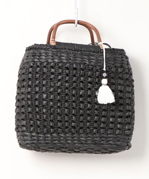 clear（クリア）の「タッセル付きカコバッグ（かごバッグ・レディース・ブラック/ベージュ・F）」の2枚目の写真
