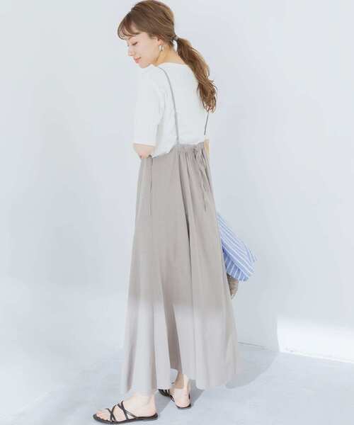 URBAN RESEARCH Sonny Label（アーバンリサーチサニーレーベル）の「リネン混サス付きフレアワンピース（ワンピース・レディース・ベージュ系その他/ブラック/キャメル・FREE）」の12枚目の写真