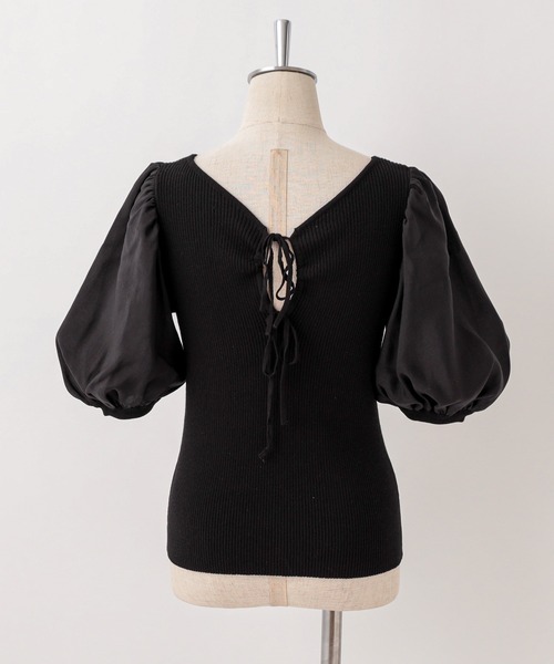 Cherie chuu（シェリーチュウ）の「【Cherie chuu】バックリボン袖コンシャスサマーニット（ニット/セーター・レディース・ブラック/ベージュ/ピンクベージュ・FREE）」の6枚目の写真