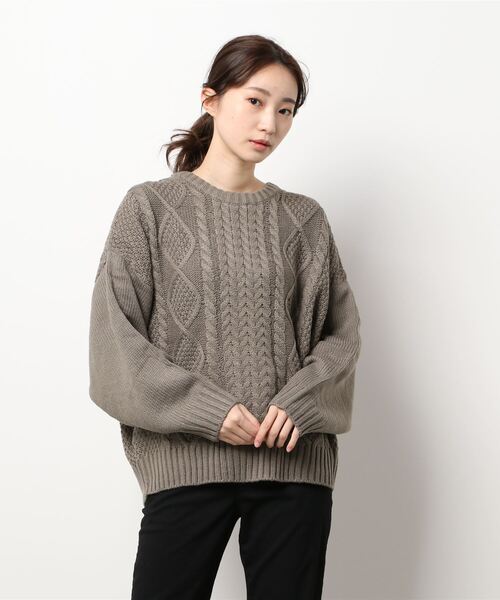 Bling Leads（ブリングリーズ）の「《Bling leads》ケーブルクルーネックニット（ニット/セーター・レディース・グレー/カーキ/グレイッシュベージュ/ブラック/ベージュ/パープル/アイボリー/ダークブラウン・FREE）」の6枚目の写真