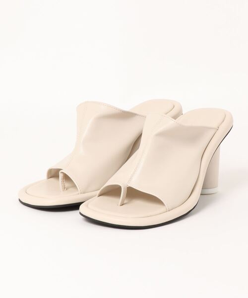 Lui's（ルイス）の「チャンキー丸ヒールサンダル（サンダル・レディース・ブラック/アイボリー・24.5/23.5/24.5cm/23.5cm）」の19枚目の写真