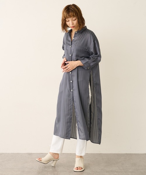 Lui's（ルイス）の「チャンキー丸ヒールサンダル（サンダル・レディース・ブラック/アイボリー・24.5/23.5/24.5cm/23.5cm）」の7枚目の写真