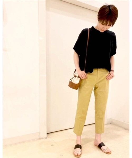 SHOO・LA・RUE（シューラルー）の「◆【SS-4L/3Dスキャン】ひんやり麻混スティックパンツ（その他パンツ・レディース・ライトブルー/イエロー/ブラック/カーキ/ライトベージュ・02/03/04/01/10/05/06）」の18枚目の写真