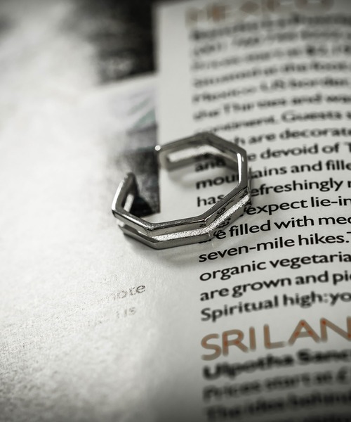 SILVER BULLET（シルバーバレット）の「『SILVER BULLET SELECT AC/シルバーバレットセレクト』ユニセックス デザインシルバーリング（リング・メンズ・C/K/S/D/L/T/B/J/R/G/O/E/M/F/N/H/P/A/I/Q・FREE）」の18枚目の写真