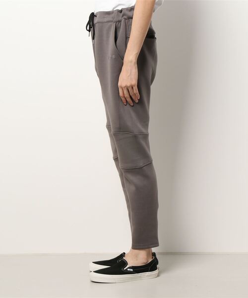 NICOLE CLUB FOR MEN（ニコルクラブフォーメン）の「ダンボ－ルニットテックパンツ（その他パンツ・メンズ・モカ/ブラック/チャコール・MEDIUM/LARGE/X-LARGE/SMALL）」の9枚目の写真