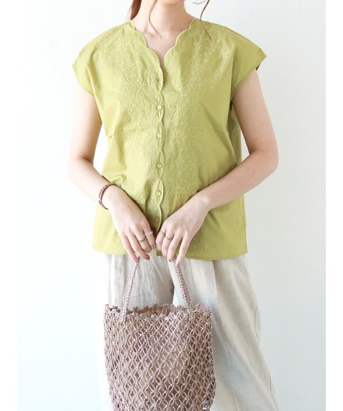 Te chichi（テチチ）の「刺繍スカラップブラウス（シャツ/ブラウス・レディース・ブラウン/ブラック/グリーン・ﾌﾘ-）」の3枚目の写真