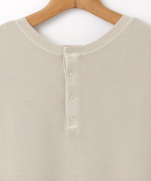 andme(アンドミー)の「ピグメント加工コットンワッフル背中ボタンTシャツ(Tシャツ/カットソー・レディース・オフホワイト/ブルー/グリーン/モカ/ラベンダー/グレー系その他/スミクロ・M)」の19枚目の写真