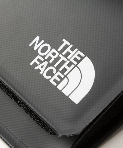 THE NORTH FACE（ザノースフェイス）の「THE NORTH FACE/ノースフェイス フィルデンスミニネックホルダー NM82017（ショルダーバッグ・メンズ・グリーン/ブラック/グレー・ONE SIZE/FREE）」の10枚目の写真