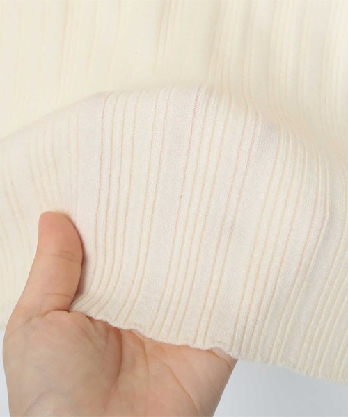 miette（ミエット）の「ｶｼﾐｱﾀｯﾁﾗﾝﾀﾞﾑﾘﾌﾞﾀｰﾄﾙﾆｯﾄ（ニット/セーター・レディース・ブラック/ブルー/グリーン/アイボリー・FREE）」の20枚目の写真