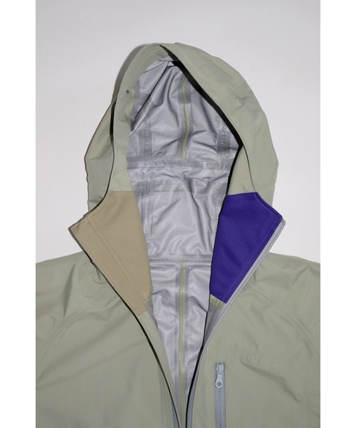 AlexanderLeeChang（アレキサンダーリーチャン）の「AlexanderLeeChang/アレキサンダーリーチャン YOSHI47 AMPHIBIOS SHELL マウンテンパーカー（マウンテンパーカー・メンズ・グレー/オレンジ/ブラック・4/3/2）」の14枚目の写真