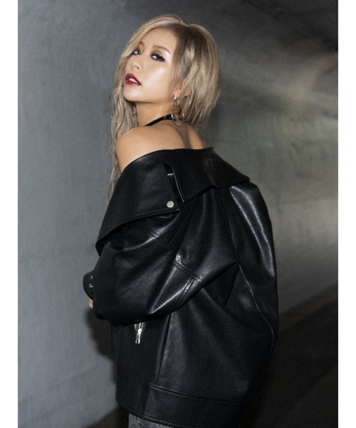 EGOIST（エゴイスト）の「ビッグカラーオーバーライダースジャケット（ライダースジャケット・レディース・ブラック・FREE）」の4枚目の写真