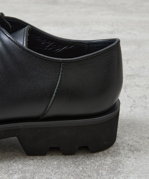 And A(アンドエー)の「PADRONE パドローネ / TYROLEAN SHOES with Chunky Sole チロリアンシューズ(チャンキーソール) トラックソール / PU8759-2402(モカシン/デッキシューズ・メンズ・ブラック・41/42/40)」の10枚目の写真
