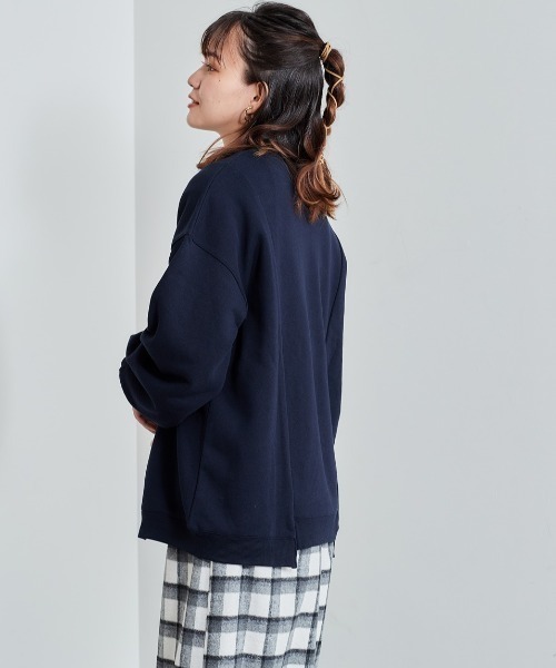 cepo（セポ）の「リメイク カレッジロゴスウェット（スウェット・レディース・ネイビー/グレー・M）」の4枚目の写真