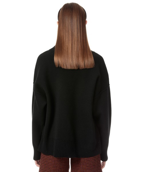 SLY（スライ）の「MOCK NECK SIDE SLIT TOPS サイド スリット トップス（ニット/セーター・レディース・ターコイズブルー/ブラック/ベージュ/オフホワイト・FREE）」の14枚目の写真