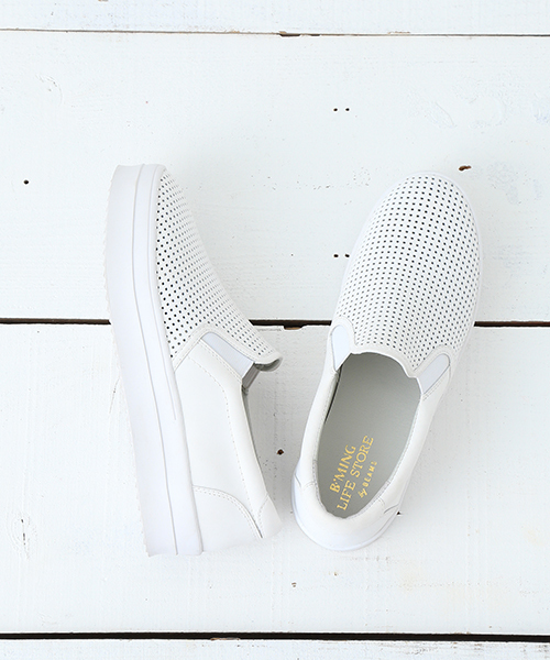 B:MING by BEAMS（ビーミングバイビームス）の「＜InRed 6月号掲載＞ビーミング by ビームス / プラットフォーム スリッポン（スニーカー・レディース・ホワイト/ブラック/ゴールド/その他・36/39/37/38）」の17枚目の写真