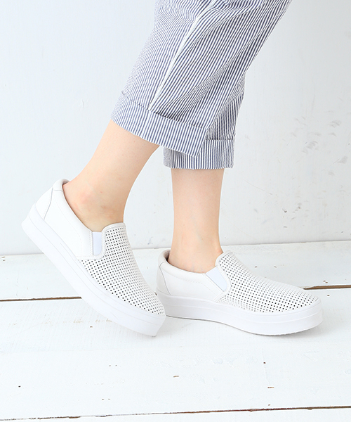 B:MING by BEAMS（ビーミングバイビームス）の「＜InRed 6月号掲載＞ビーミング by ビームス / プラットフォーム スリッポン（スニーカー・レディース・ホワイト/ブラック/ゴールド/その他・36/39/37/38）」の16枚目の写真