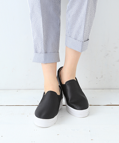 B:MING by BEAMS（ビーミングバイビームス）の「＜InRed 6月号掲載＞ビーミング by ビームス / プラットフォーム スリッポン（スニーカー・レディース・ホワイト/ブラック/ゴールド/その他・36/39/37/38）」の6枚目の写真