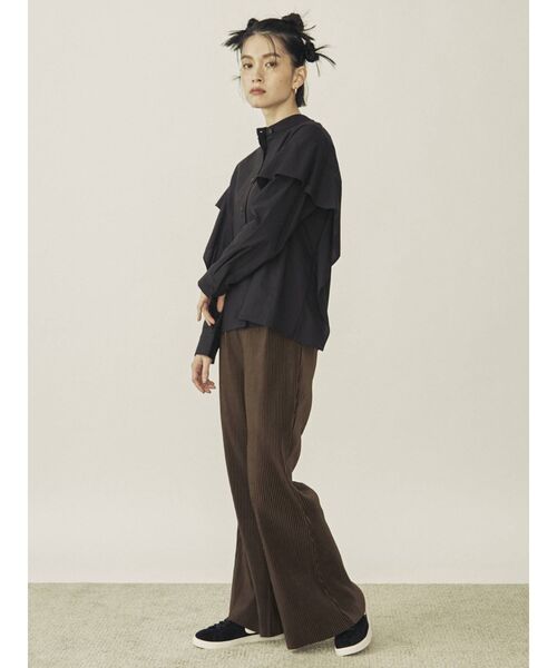 COTORICA（コトリカ）の「サイドフリルオーバーシャツ（シャツ/ブラウス・レディース・ブラック/オフホワイト/ダークオレンジ・FREE）」の11枚目の写真