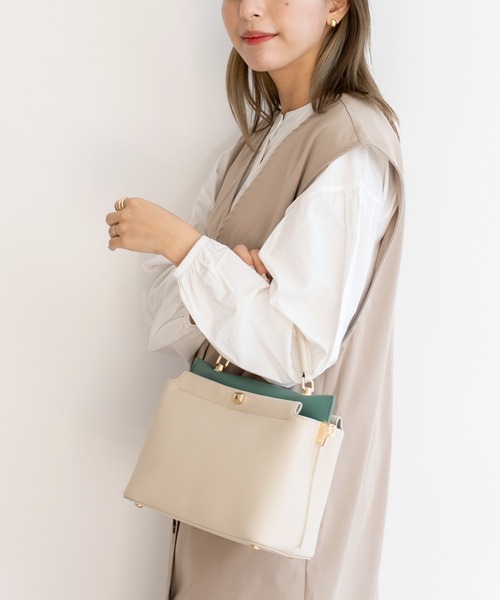 VitaFelice（ヴィータフェリーチェ）の「2スペース2wayコンビカラーバッグ（ハンドバッグ・レディース・アイボリー/ピンク系その他/グレー/ブラック/ホワイト系その他/ベージュ系その他/ホワイト系その他2・FREE）」の21枚目の写真